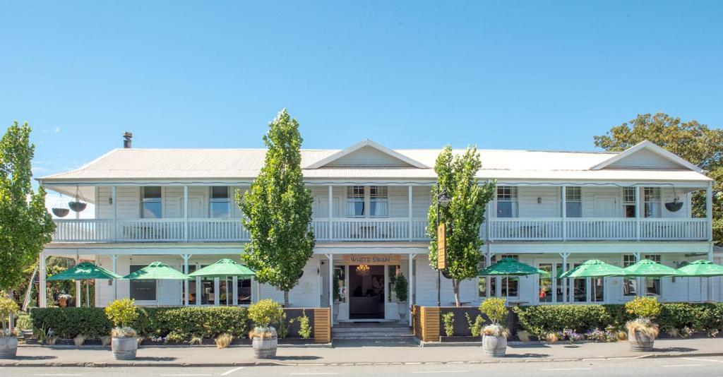 The White Swan Hotel Greytown Extérieur photo